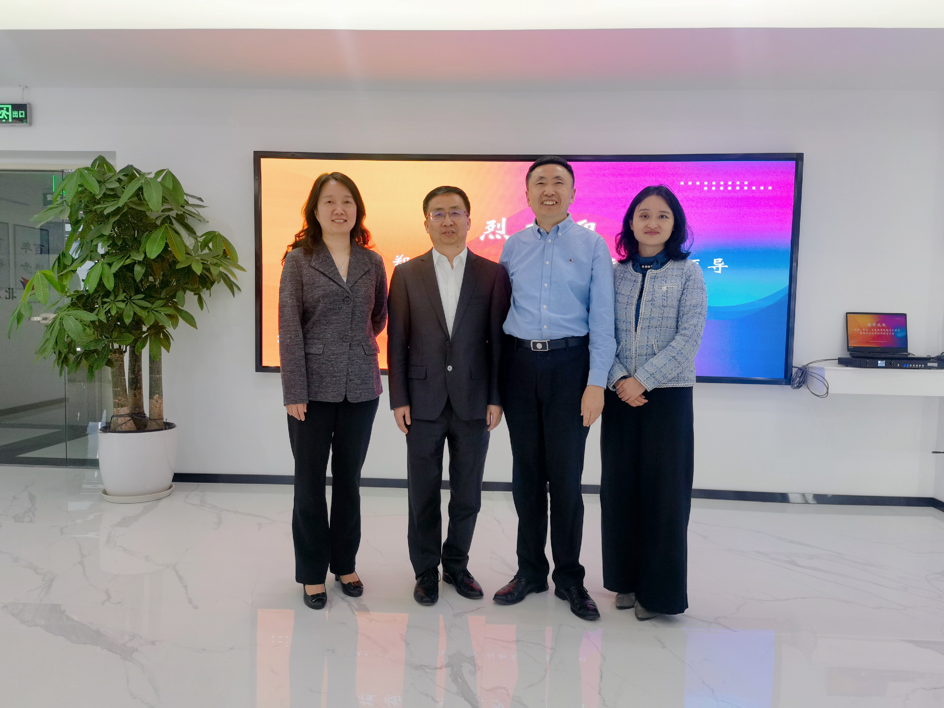 西门子北方大区及PTM领导莅临必赢242net官网公司共商业务发展大计