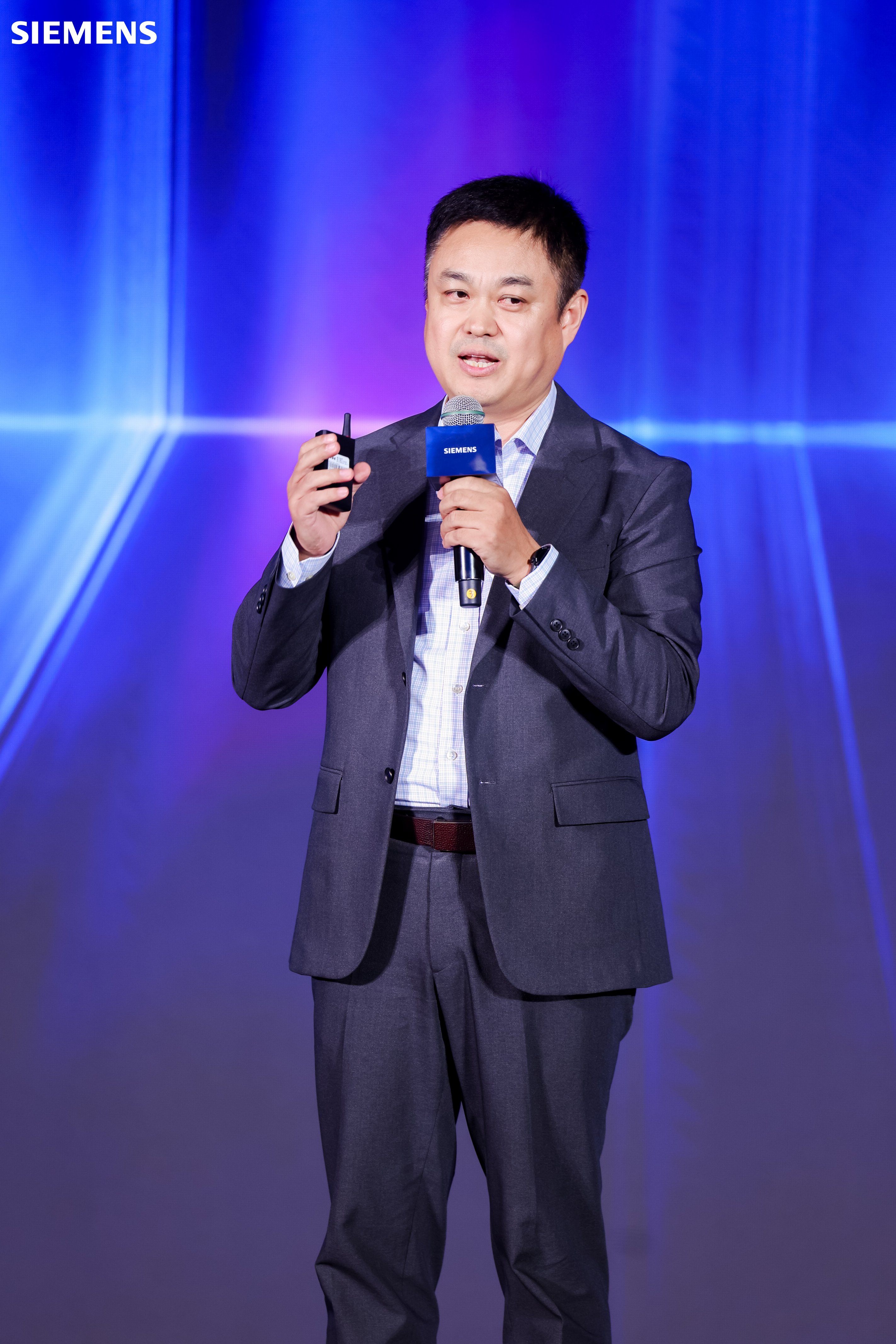 PA 李士光2_副本.jpg